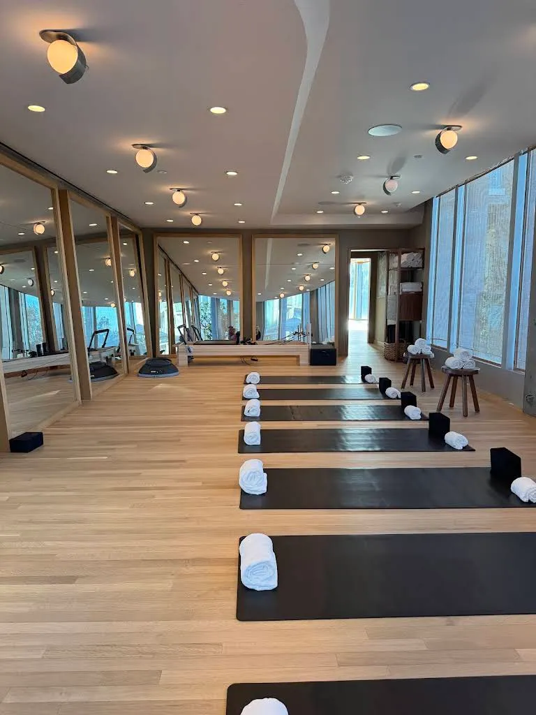 Westside Yogis — Venice